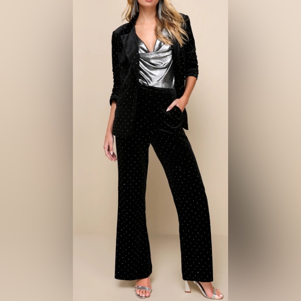 Lulus Glamorous Statement Black Velvet Studded Wide-Leg Pants- size Small- new